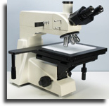 Gliding stage metallurgical microscope